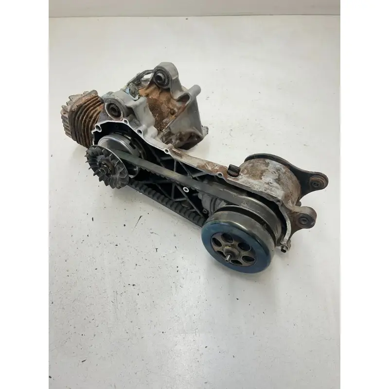 02 2002 Polaris Scrambler 90 2 Stroke OEM Engine Motor Cases Crank Shaft Head