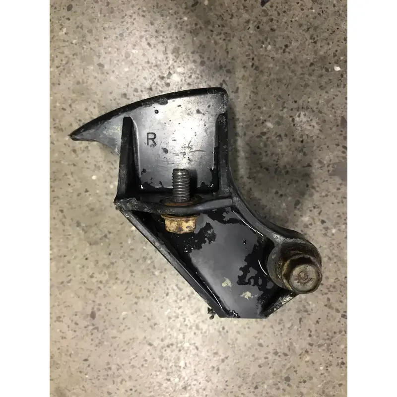 HONDA TRX 250R TRX250R OEM STOCK PLASTIC FRONT BRAKE ROTOR DISC GUARD RIGHT R