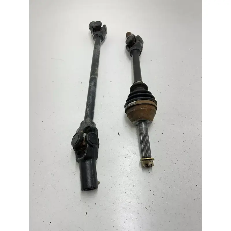 04 2004 Polaris Sportsman 500 HO 4x4 OEM GOOD! Front Drive Line Shaft Line