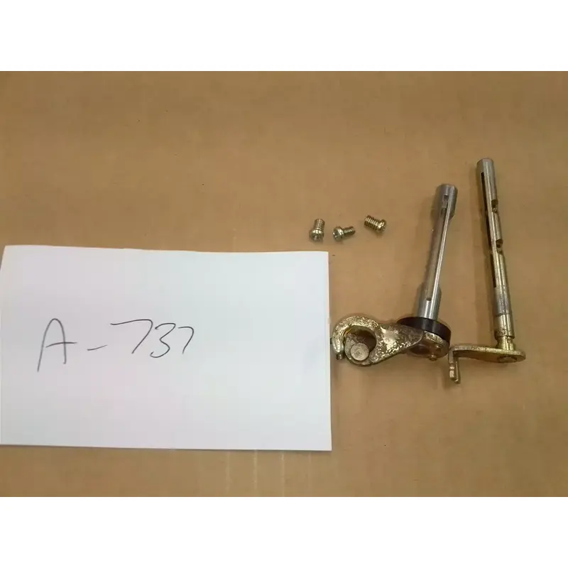 Kawasaki KZ KZ440 LTD RIGHT Carburetor Butterfly Choke Shafts 1980-1983 A-737