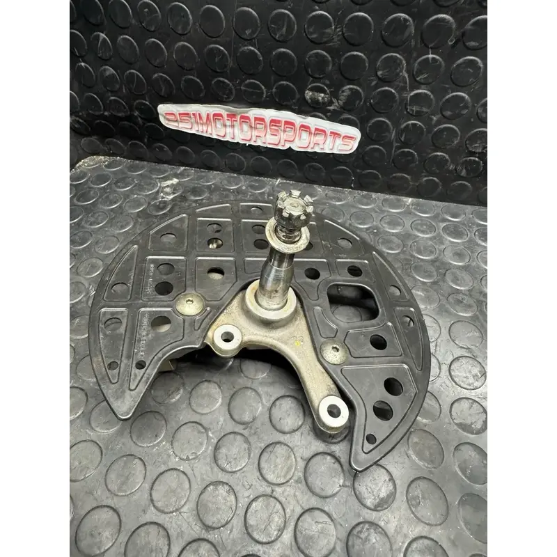 Left Driver Front Spindle Steering Knuckle 2006 Suzuki Quadracer 450 LTR450 3088
