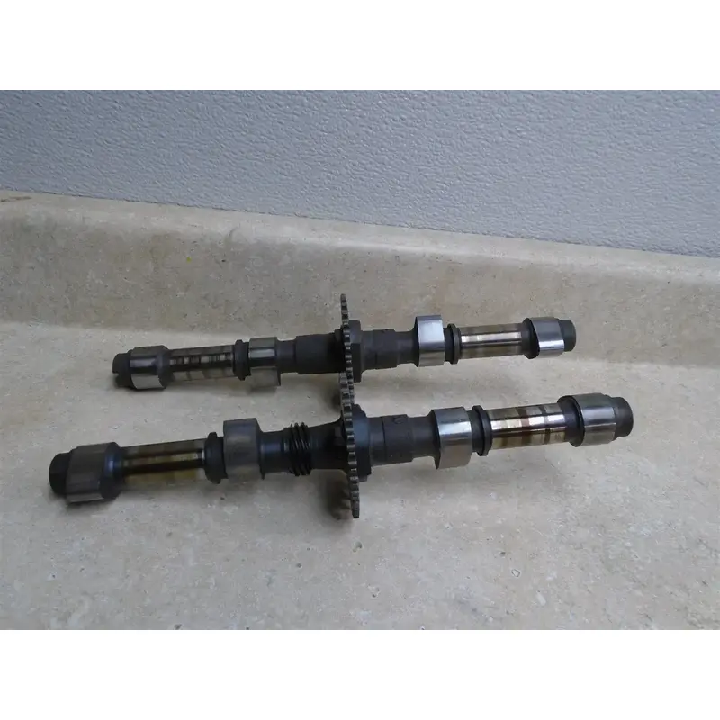 Suzuki 650 GS GS650 Used Engine Cams Camshaft Set 1981 SM213