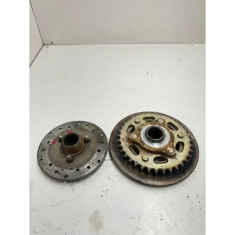 03 2003 Polaris Trailblazer 250 2x4 OEM Disc Brake Rear Wheel Sprocket Hub READ
