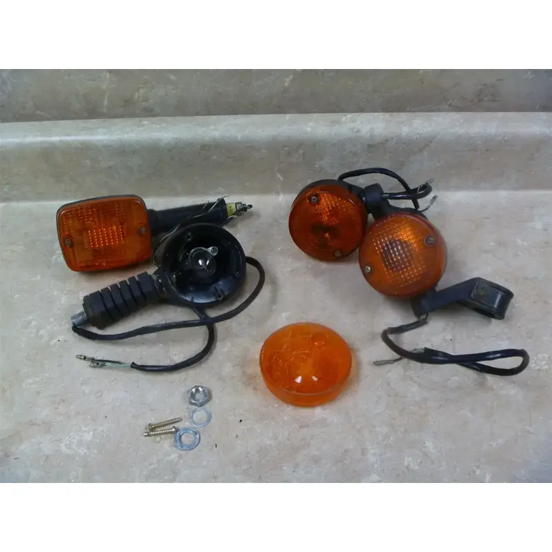 Suzuki 500 GS GS500-E GS 500 Used Turn Signal Lot 1992 #SB4