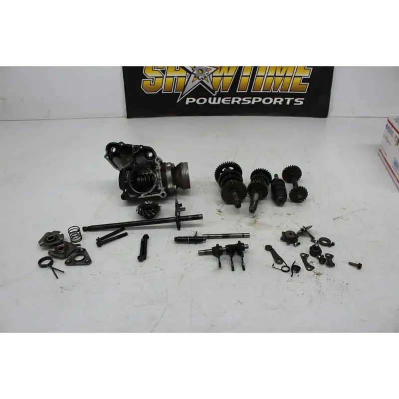 92 KAWASAKI BAYOU 220 KLF220A ENGINE MOTOR TRANSMISSION OUTPUT GEAR