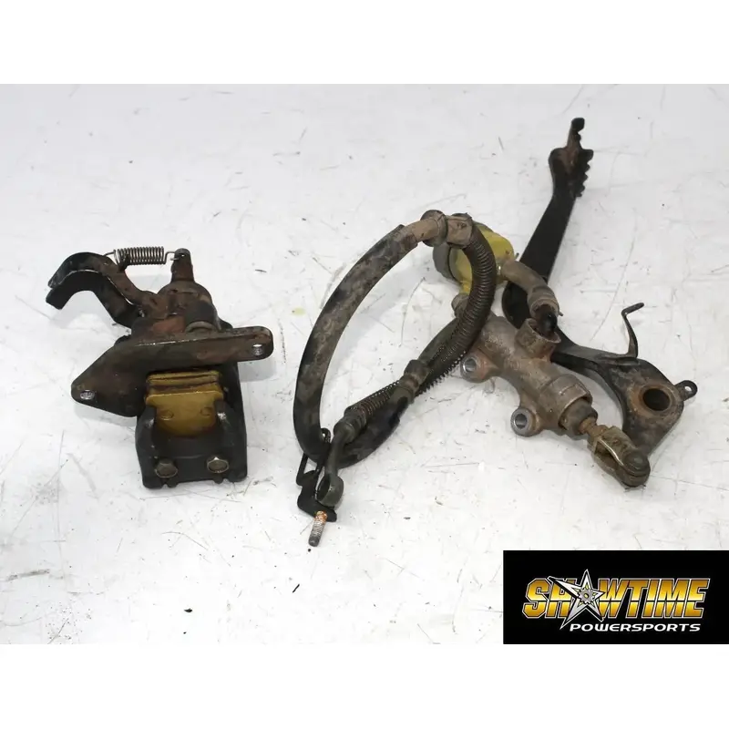 01-05 YAMAHA RAPTOR YFM 660 REAR BACK BRAKE CALIPER MASTER CYLINDER PEDAL