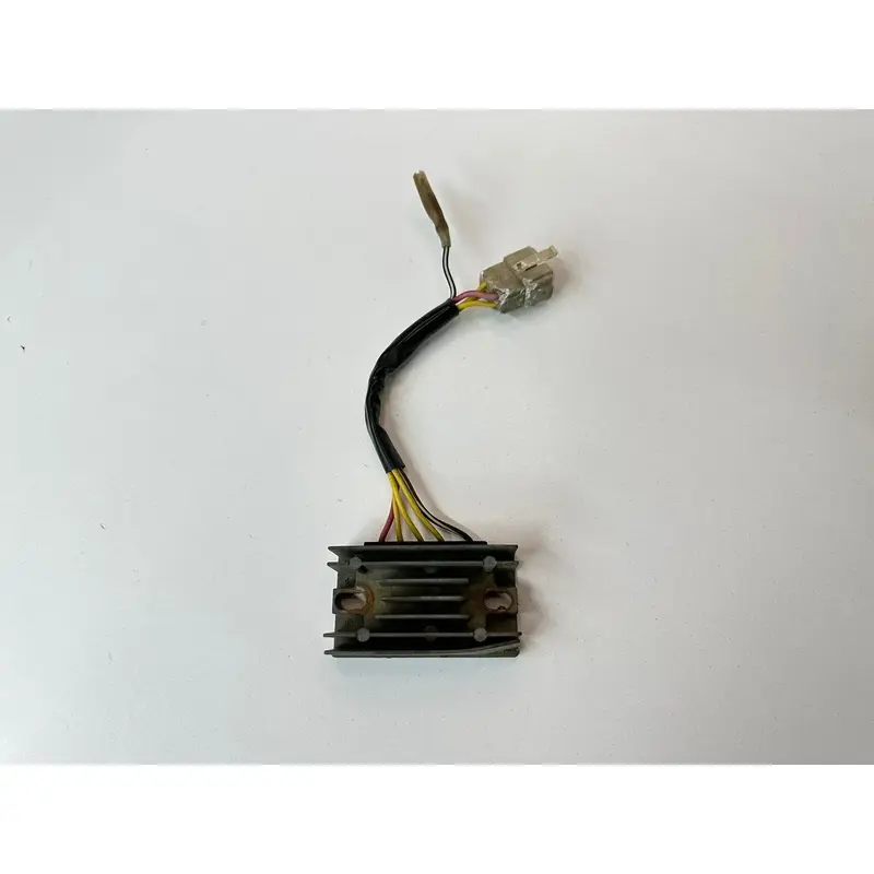 USED OEM 89-93 SUZUKI LT230E LT 230 QUADRUNNER VOLTAGE REGULATOR RECTIFIER