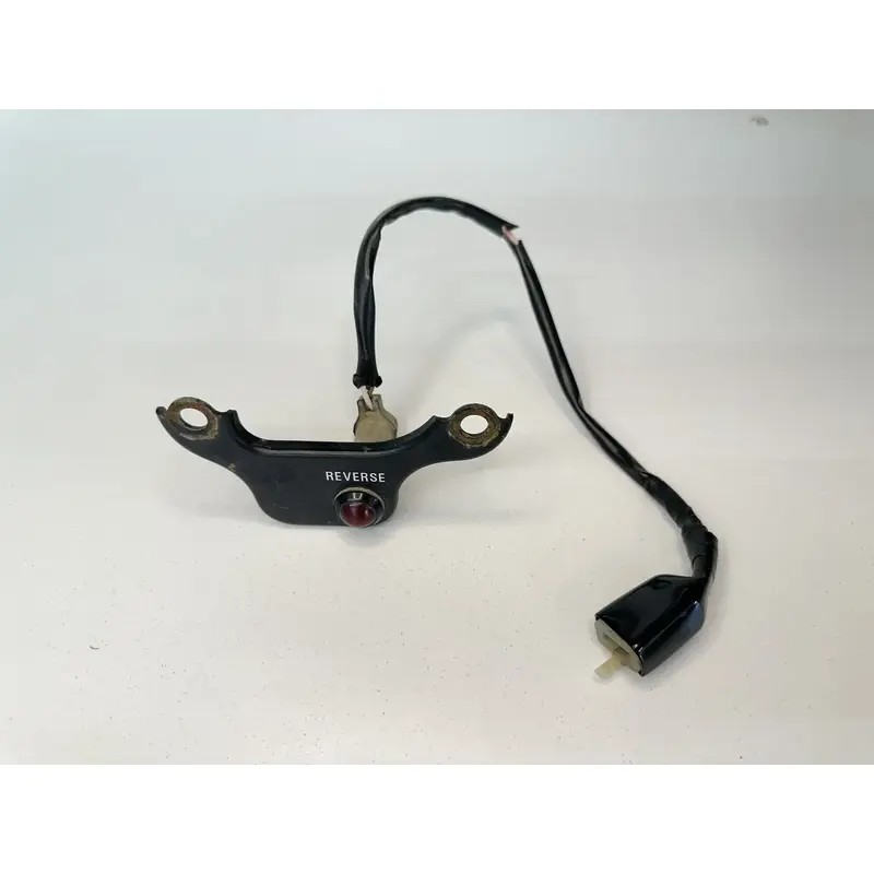 USED OEM 90-04 KAWASAKI 250 MOJAVE REVERSE LIGHT & MOUNTING BRACKET ASSY