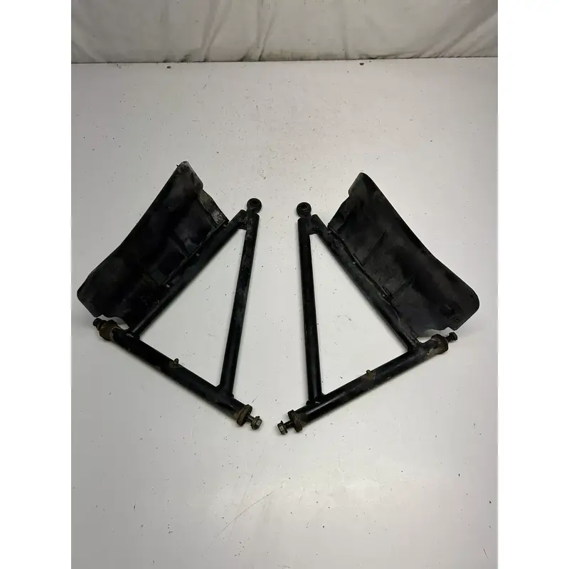 2006 POLARIS SPORTSMAN 500 HO EFI 4x4 OEM Front A Arm L R Guard READ DESCRIPTION