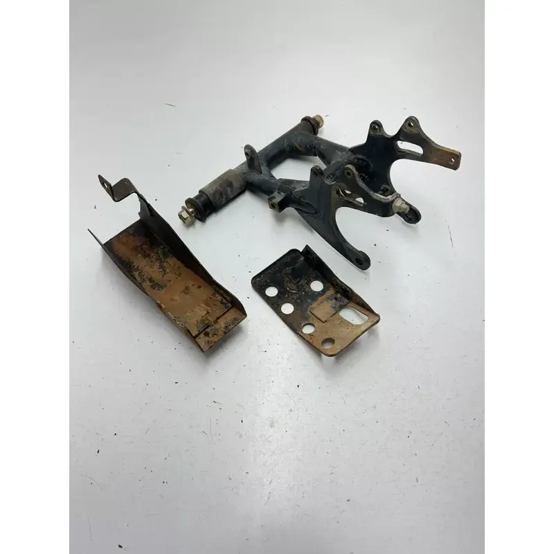 2004 Arctic Cat 90 Y-12 Youth Atv 2x4 OEM Swing Arm Swingarm Pivot Bolt Plate Co