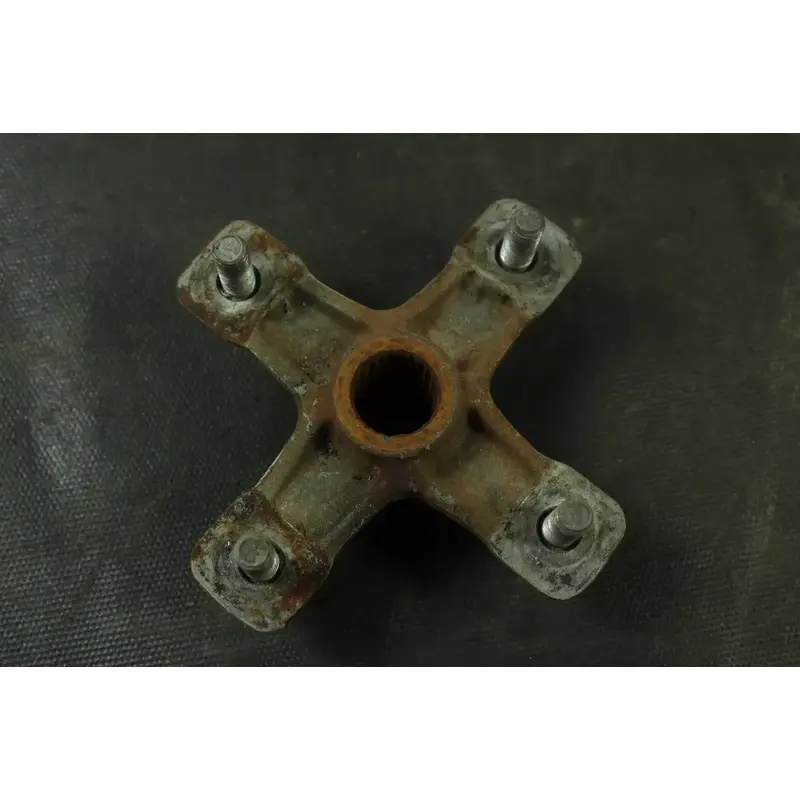 2001 Yamaha Raptor 660r OEM Left Or Right Rear Hub  B4482