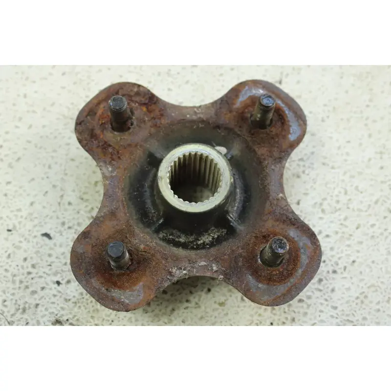 1996 Yamaha Timberwolf 250 OEM Rear Left Hub  B4472