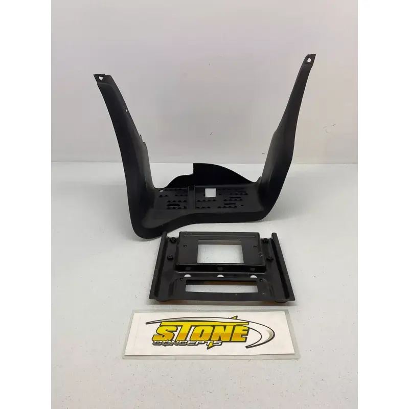 DRR 50 70 90 RIGHT SIDE FOOTWELL FLOORBOARD FLOOR BOARD FOOT REST 08-18 BASE