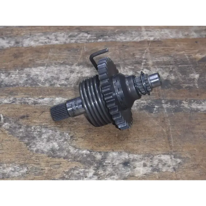 1986 Kx125 Kawasaki Kick Start Shaft Kicker Drive Gear Assembly