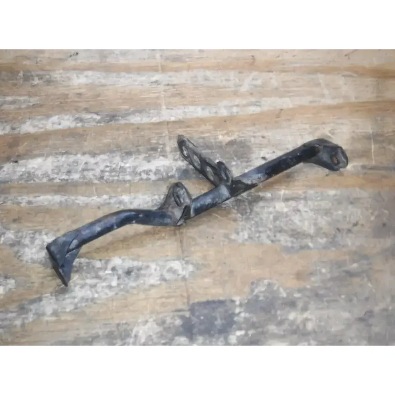 1990 Yz125 (A) Yamaha Mount Radiator Brace Bracket