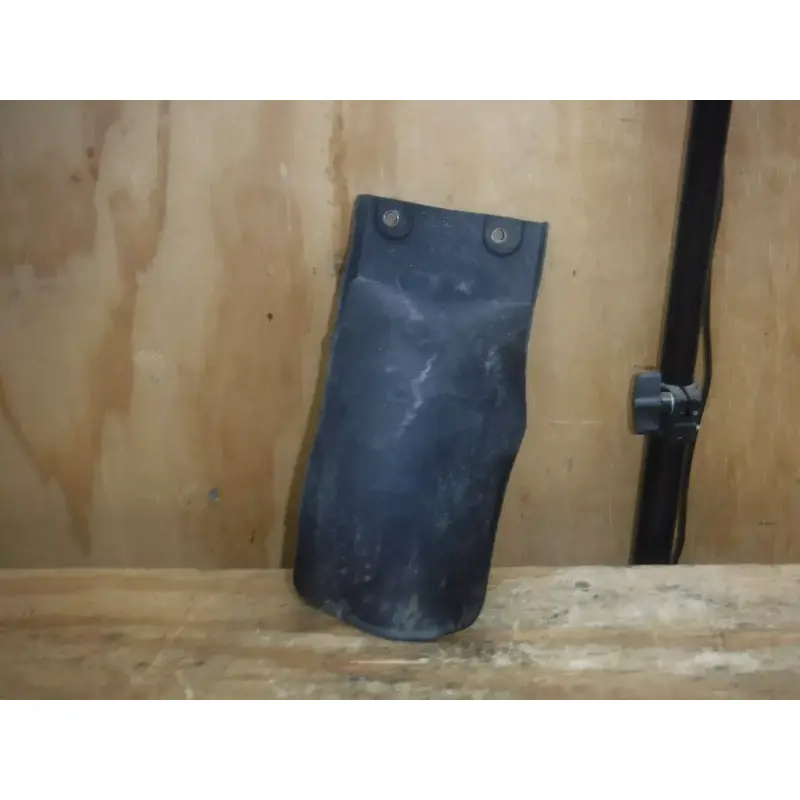 2000 Yz80 Intake Housing Plastic Splash Guard Flap Mud Rear