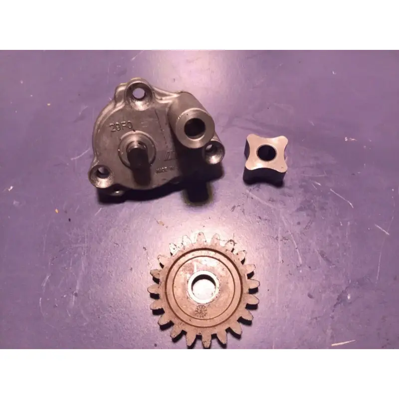 03-08 SUZUKI LTZ 400 Oil Pump and Gear KFX DVX DRZ LTZ 400 DRZ400