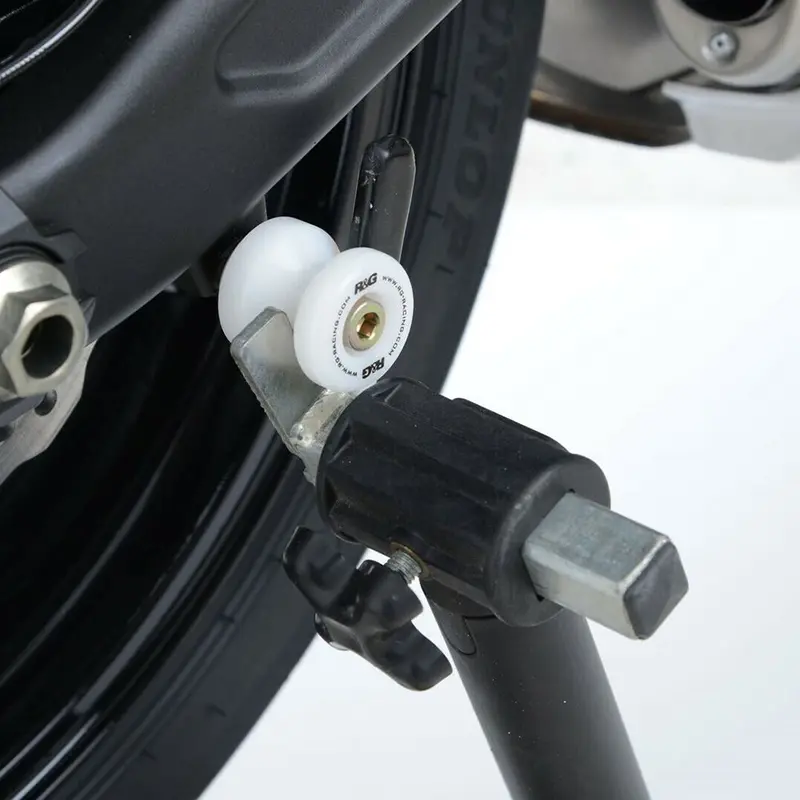 M10 White Cotton Reels (pair) R&G (CR0003WH)