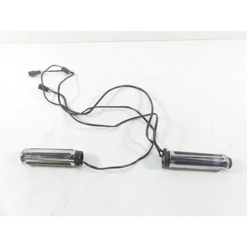 2006 Harley Touring FLHTCU SE CVO Heated Hand Throttle Grip Set 56847-06