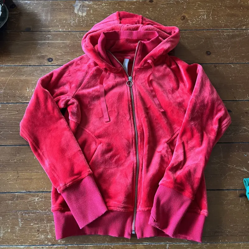 Athleta Triumph Velvet  Zip Hoodie in Double Cozy Karma Velour Hibiscus Red S