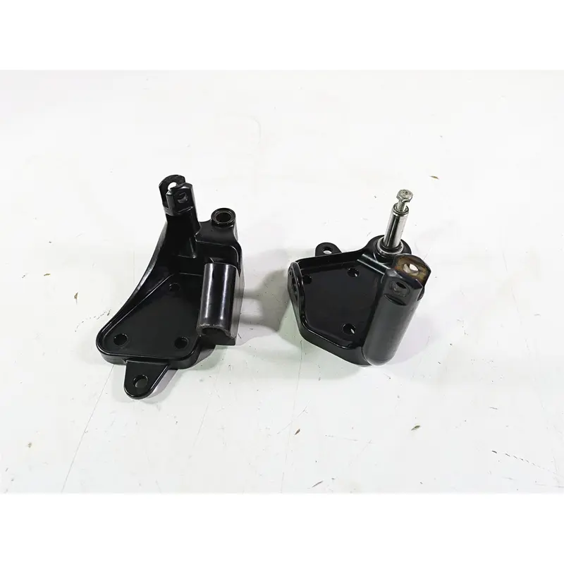 2003 Harley Softail FXSTDI Deuce 100th Front Footpeg Mounts 33683-00  42507-00B