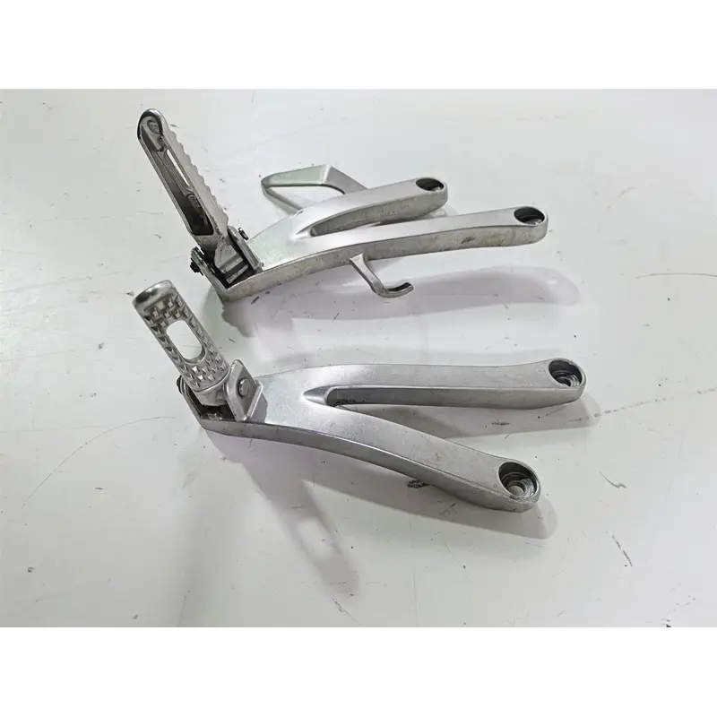 2017 Honda CBR600RR Rear Passenger Footpeg Set 50750-MFJ-D00 50760-MFJ-D00