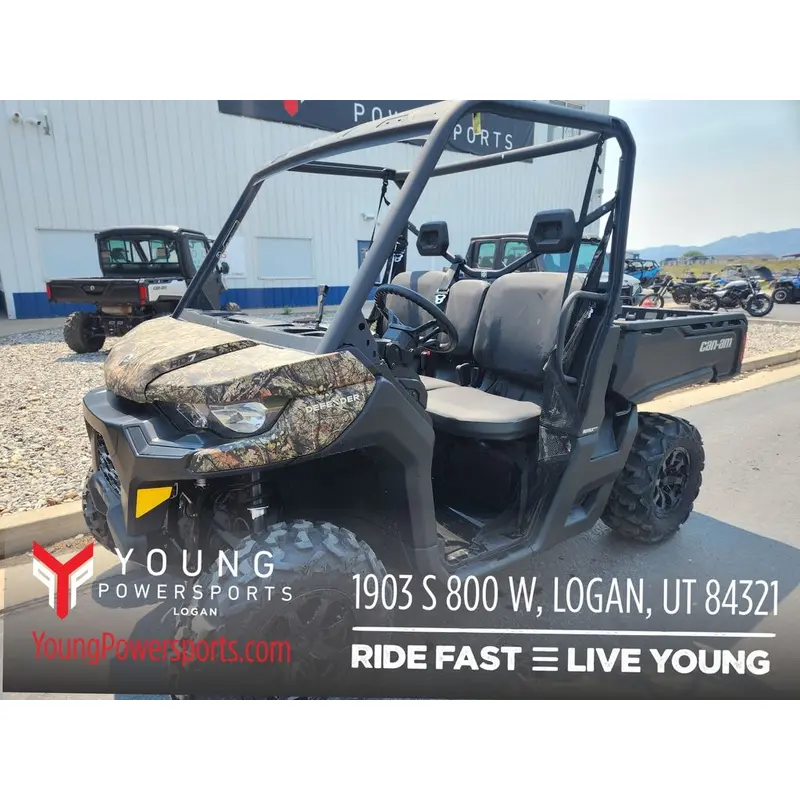 New 2023 Can-Am Defender DPS HD7 Mossy Oak Break-Up Country Camo