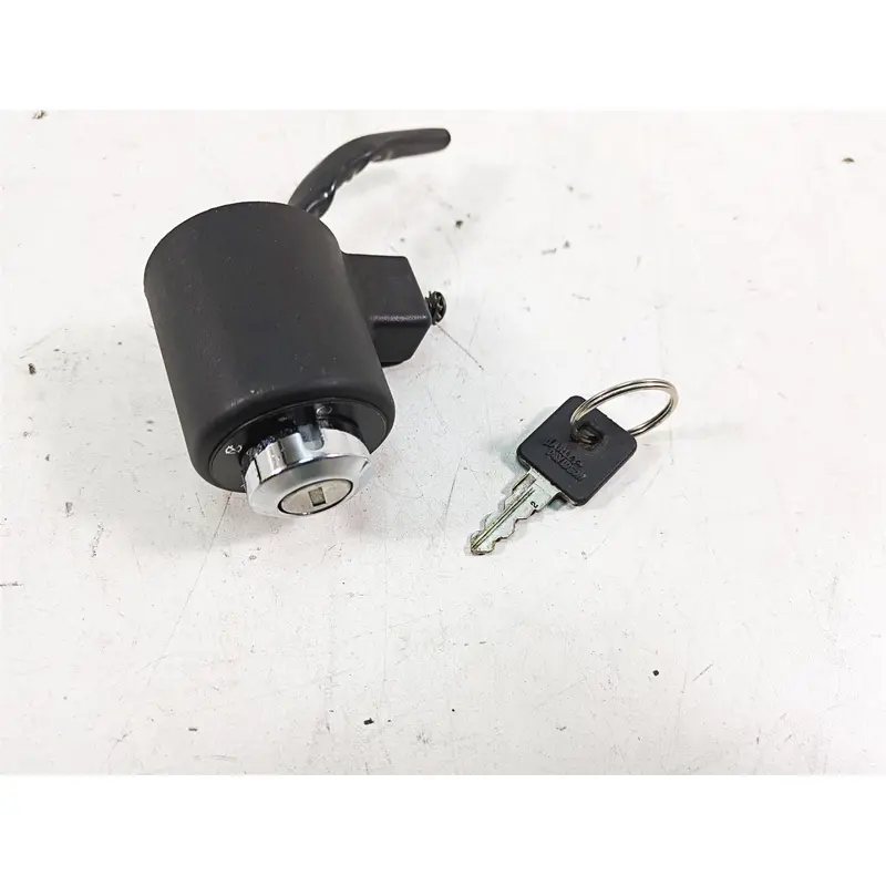2007 Harley Sportster XL1200 C Ignition Switch + Key 71441-94