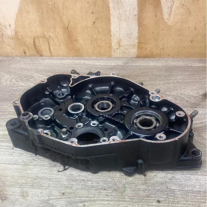 Suzuki TF125 right hand centre case