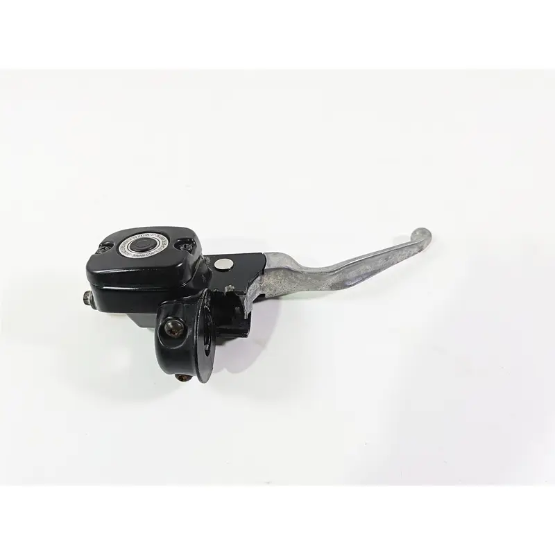 2005 Harley Touring FLHRI Road King Front Brake Master Cylinder 11/16" 41700738