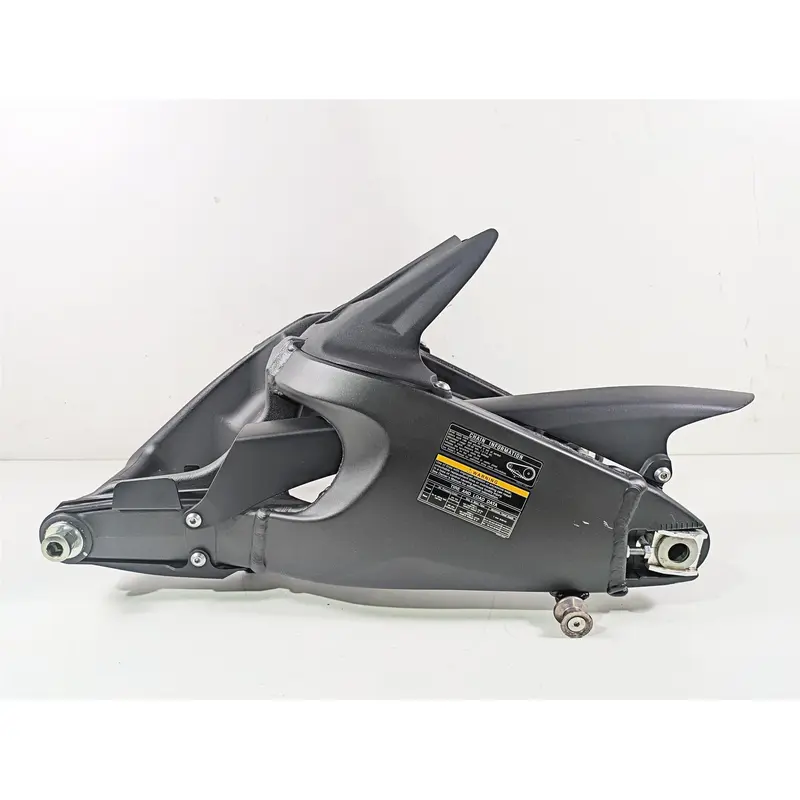 2024 Kawasaki ZX6R ZX636 Ninja Rear Swingarm Swing Arm Axle Set 33001-0584